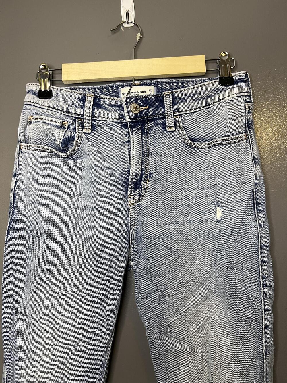 Abercrombie & Fitch Skinny High Rise Jeans Womens 2R Light Wash Distressed Denim
